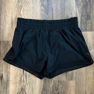 Athleta High Rise Mesh Racer Run 3” Short